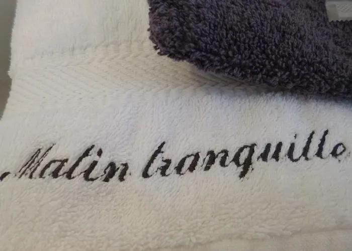 Matin Tranquille Alojamento de Acomodação e Pequeno-almoço 3*